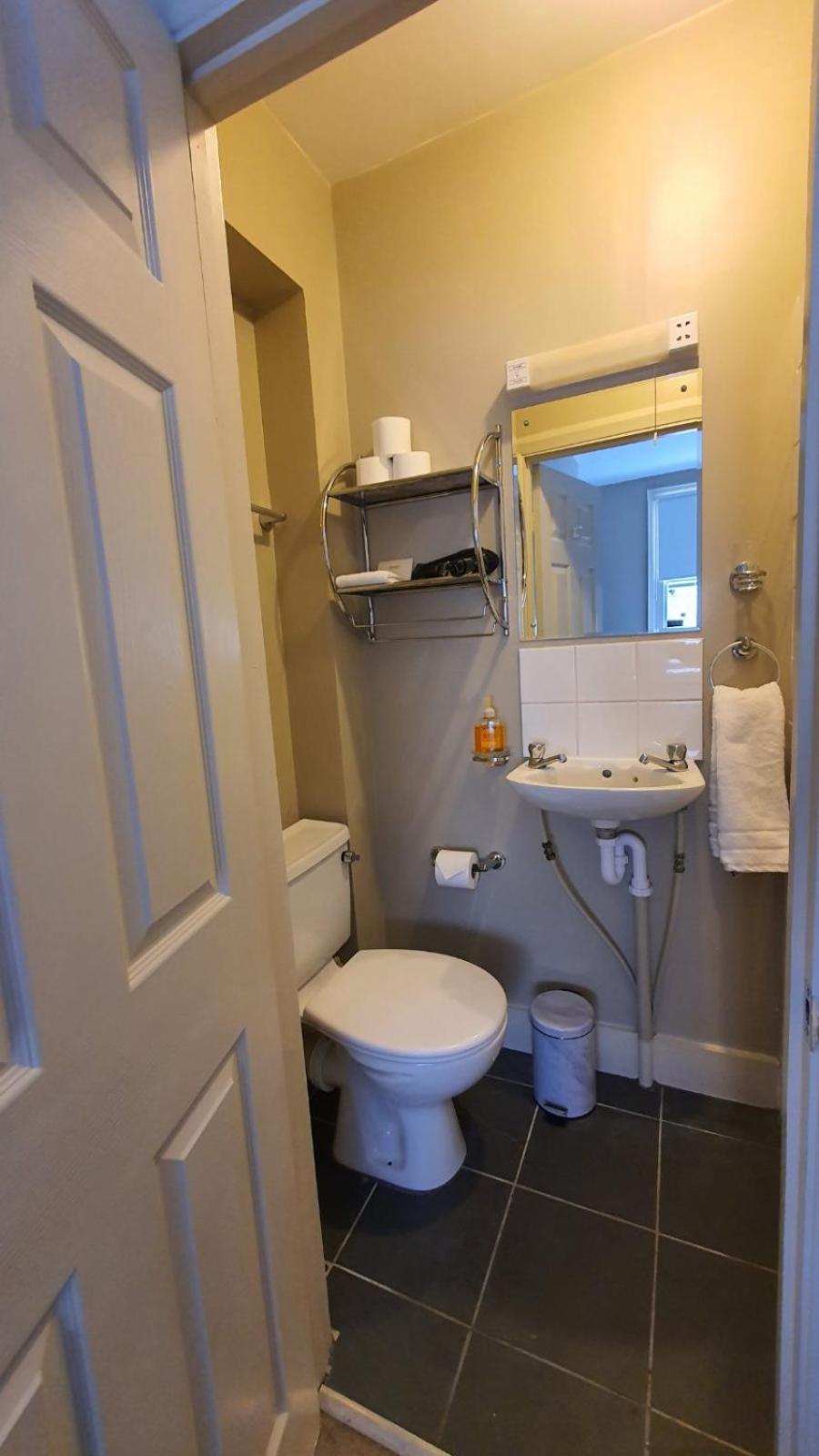 Amherst Guesthouse 독서 외부 사진